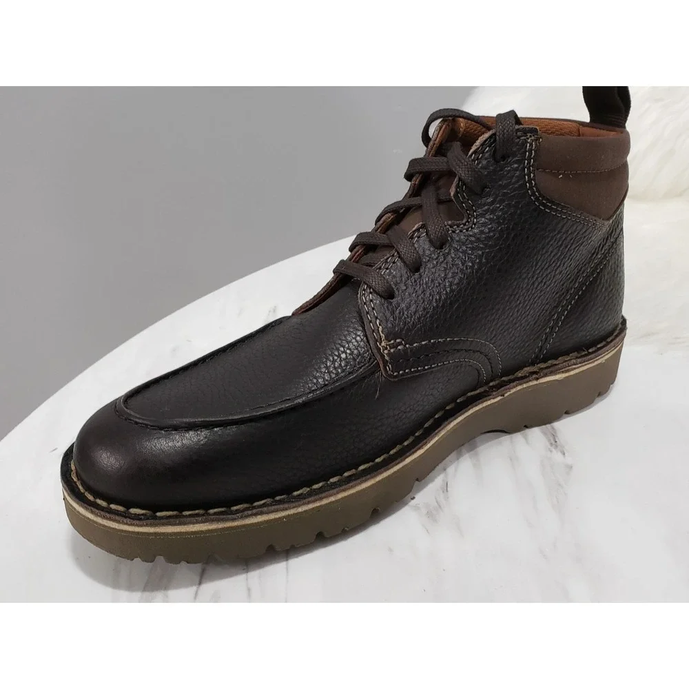 NEW NO BOX Clarks Mens Eastridge Peak Dark Brown SIZE 8.5‎ LEATHER BOOTS SHOES